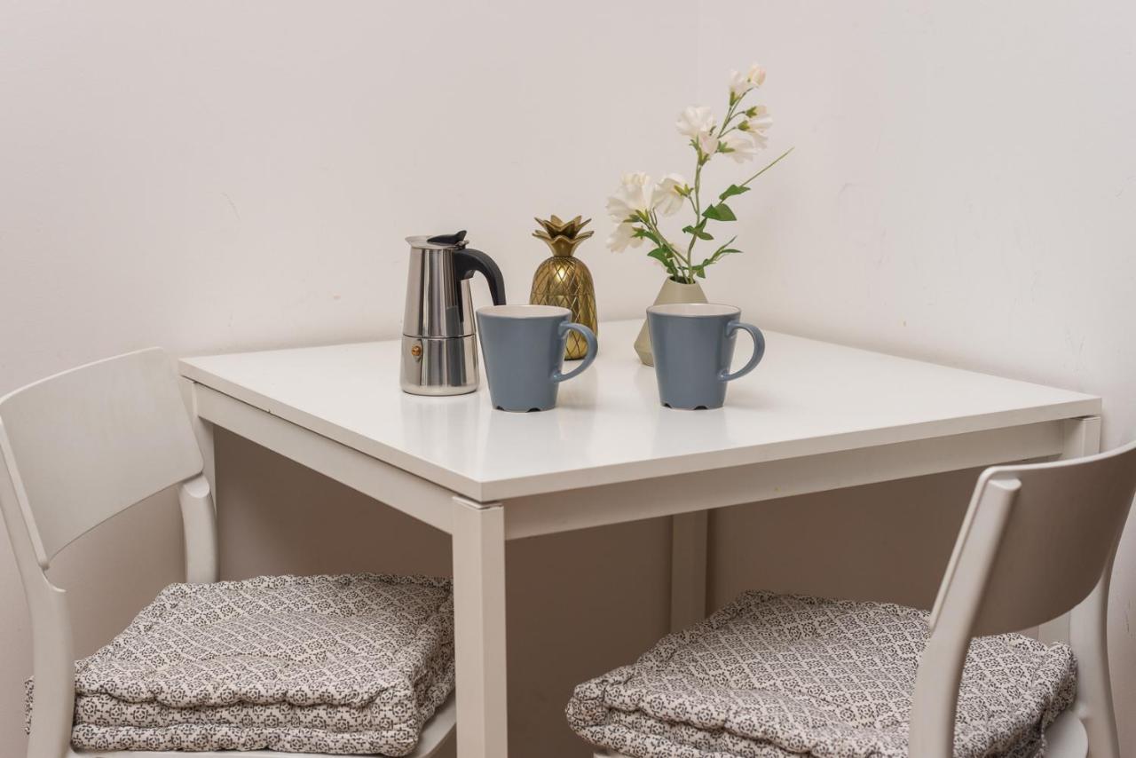 Rent Like - Jaktorowska 5 Apartment